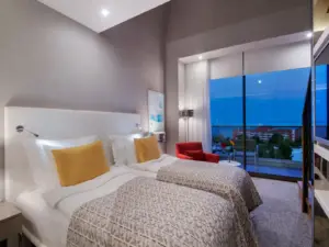 Wohnbeispiel Double Standard Room Landview (DZX3)