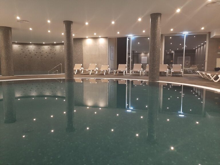 0cf83570-7cd2-47ac-a4c3-882f488f8ea5