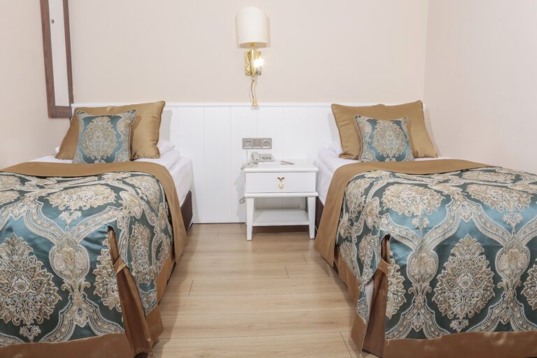 2e733e62-48b7-4901-9a8e-4b9a87b67bce