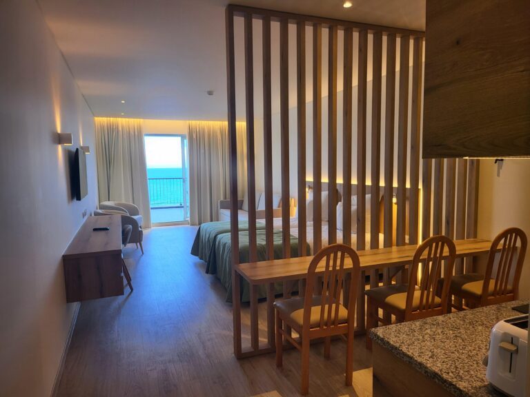 f676a6a6-240d-40a3-81d4-c74c0ccfcc6d