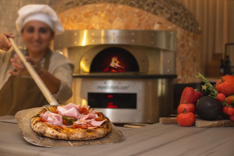 ROOTS FARM TO ABLE- ARTISAN HOUSE