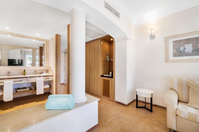 Wohnbeispiel Jr. Suite