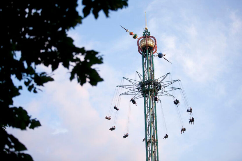 Kettenkarussell Star Flyer in Tivoli Gardens