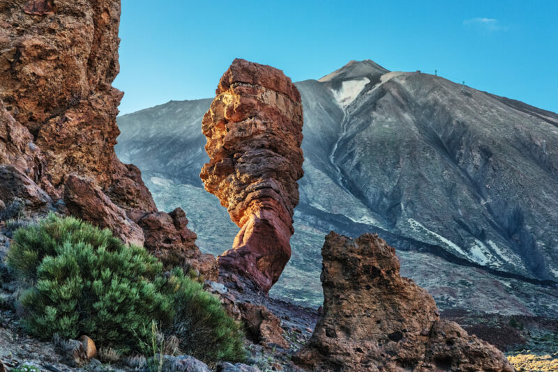 Das meist fotografierte Motiv Teneriffas: Der Roque Cinchado im Nationalpark Teide auf Teneriffa