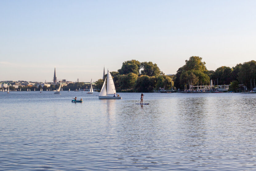 Stan Up Paddling auf der Alster